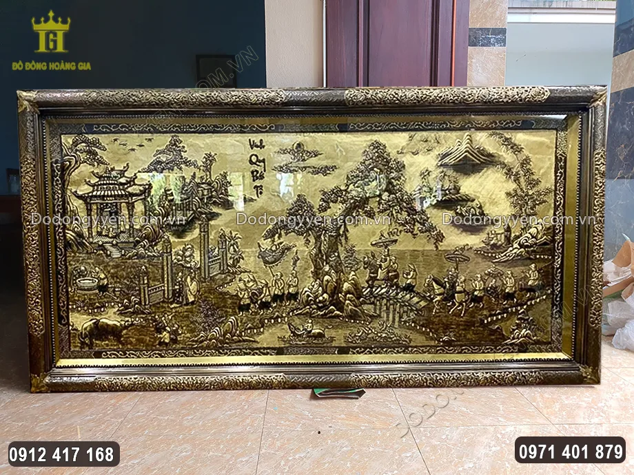 Khung tranh liền đồng v&agrave;ng chắc chắn